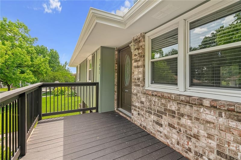 7401 77th St, Kansas City, MO 64152