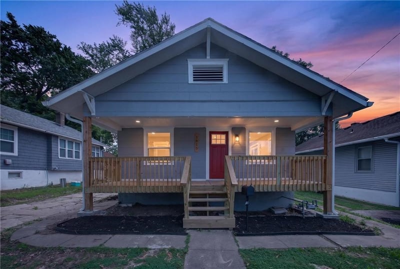 1815 Overton Ave, Independence, MO 64052