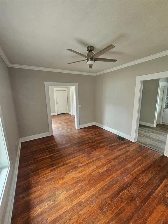 6405 Peery Ave, Kansas City, MO 64126