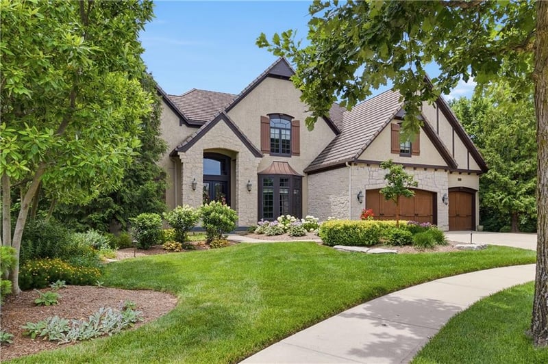 12715 160 Ter, Overland Park, KS 66221