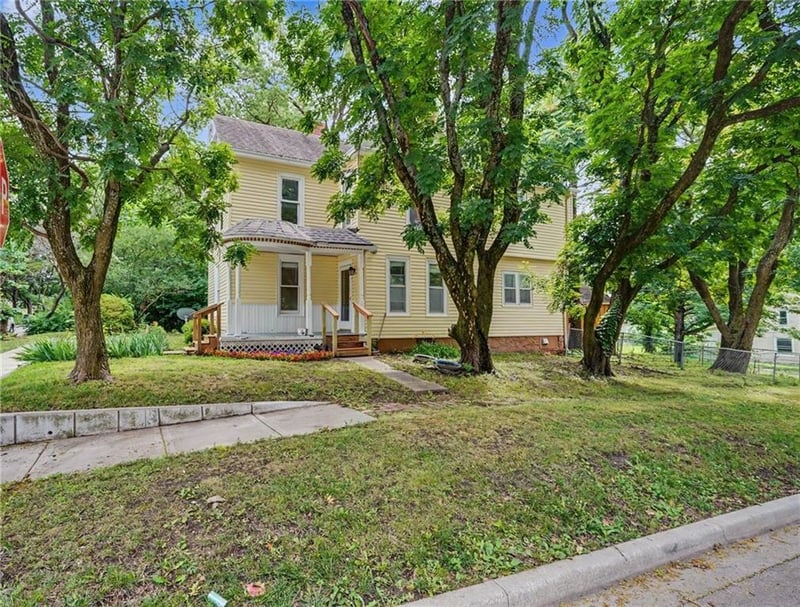 803 Church St, Eudora, KS 66025