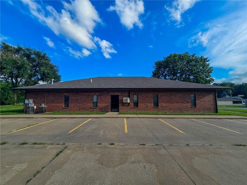 114 Fox St, Council Grove, KS 66846