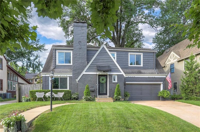 127 69th St, Kansas City, MO 64113