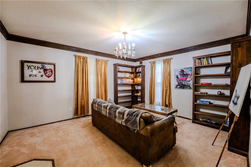 709 Lincoln Ave, Chanute, KS 66720