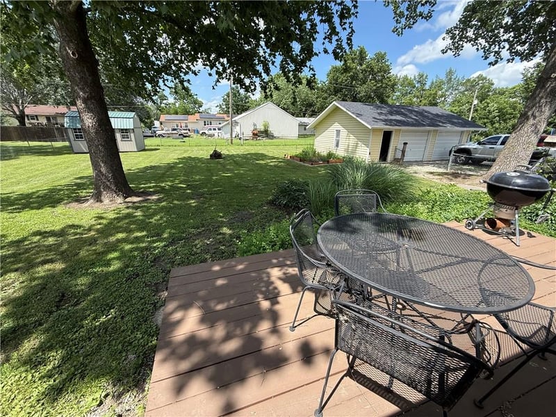 702 Grand Ave, Lacygne, KS 66040