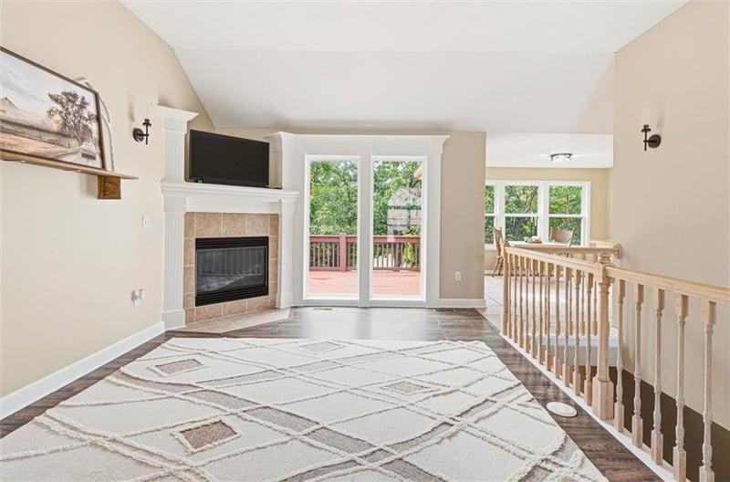 1305 Graystone Cir, Grain Valley, MO 64029