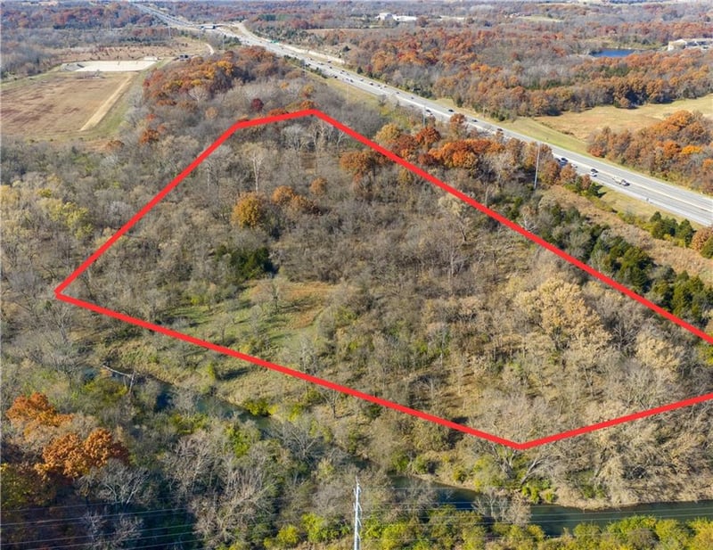 10900 Meers Rd, Kansas City, MO 64134