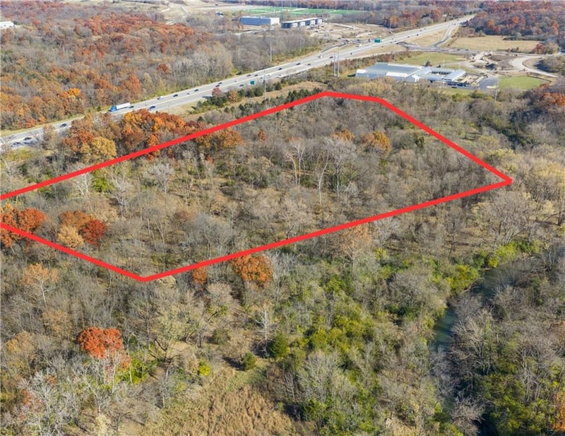 10900 Meers Rd, Kansas City, MO 64134