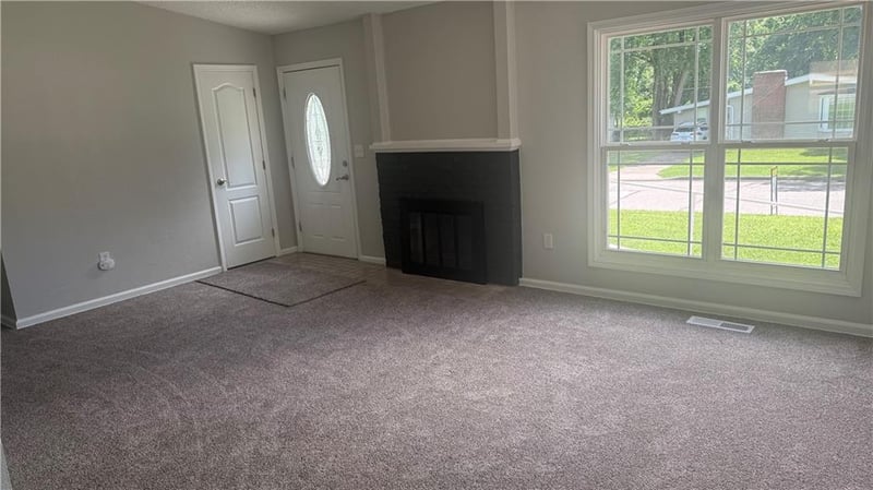 809 Anderson St, Warrensburg, MO 64093