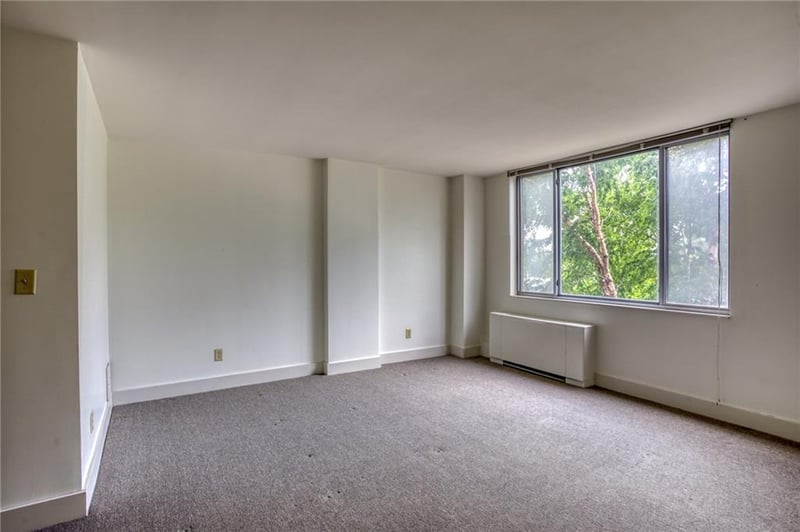 600 8th St #3L, Kansas City, MO 64106