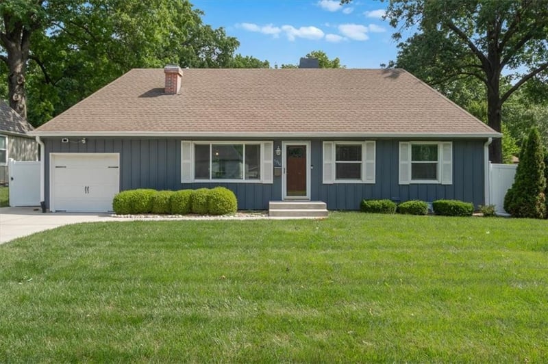 5914 76th Ter, Prairie Village, KS 66208