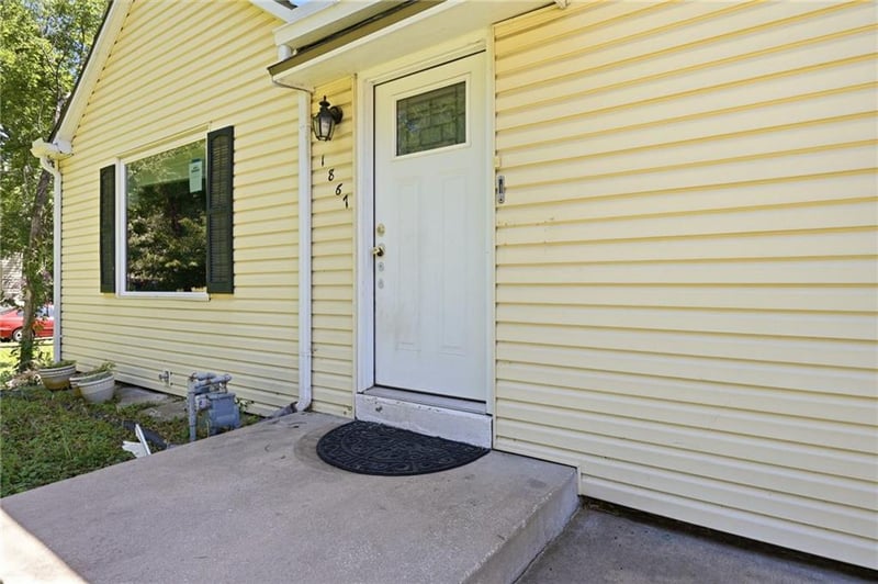 1867 37th St, Kansas City, KS 66102