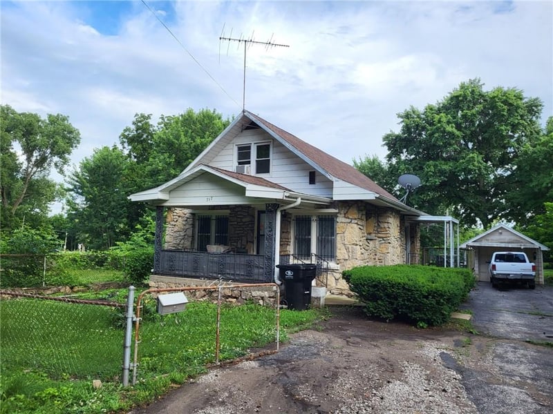 717 Kansas Ave, Independence, MO 64050