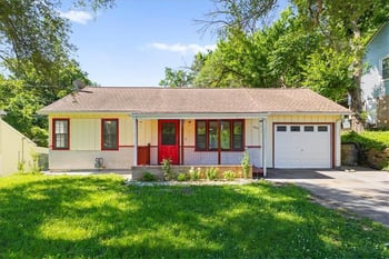 4905 Oakland Ave, Kansas City, KS 66102