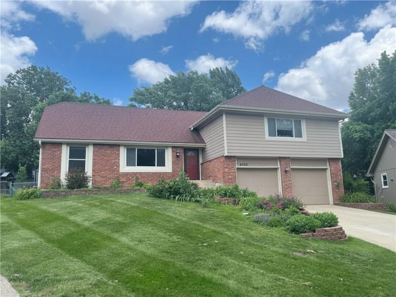 8203 Hauser St, Lenexa, KS 66215