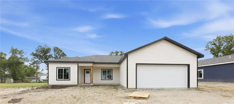 920 5th Street Ter, Osawatomie, KS 66064