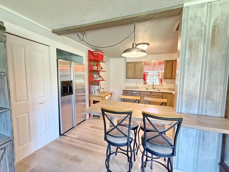 322 Lafayette St, El Dorado Springs, MO 64744