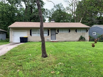 6906 E 114th Ter, Kansas City, MO 64134