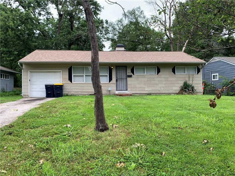 6906 114th Ter, Kansas City, MO 64134