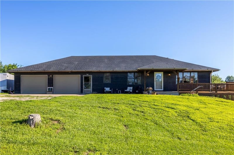 20449 Us 169 Hw, St Joseph, MO 64505