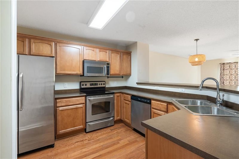 5415 Mercier Ave, Kansas City, MO 64118