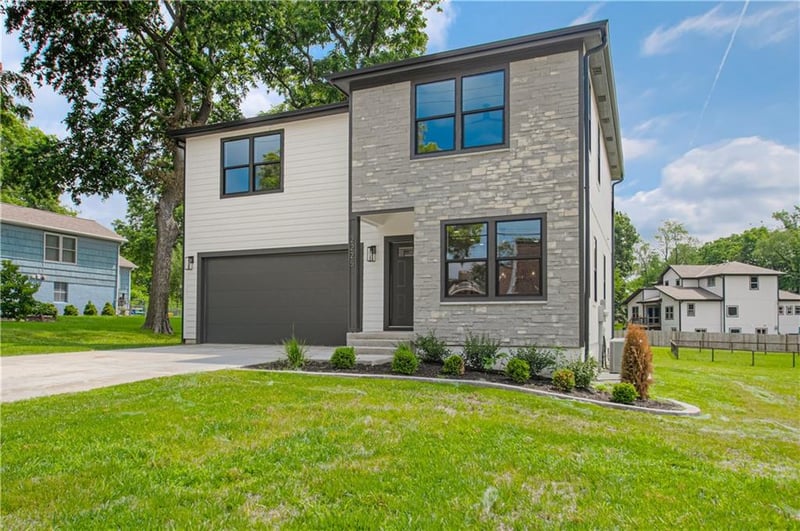 2225 85th St, Kansas City, KS 66109
