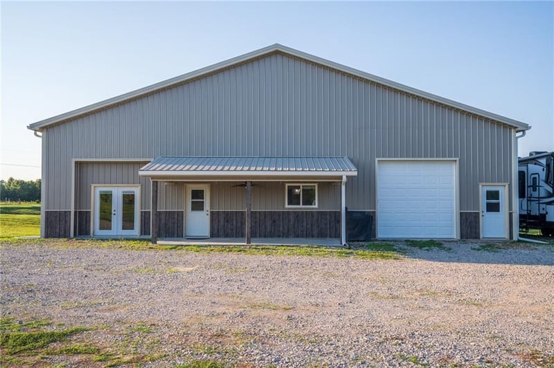 2952 Hedge Rd, Maysville, MO 64469