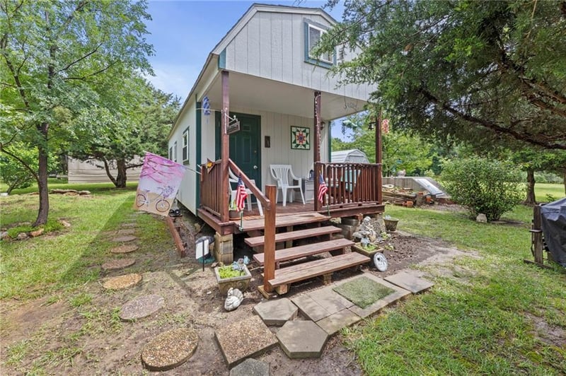 24-28 Hackberry Rd, Mapleton, KS 66754