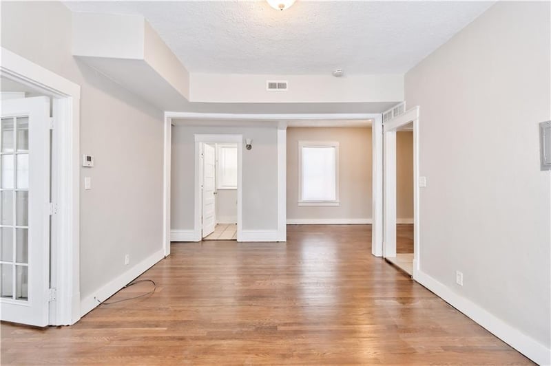 3209 St John Ave, Kansas City, MO 64123