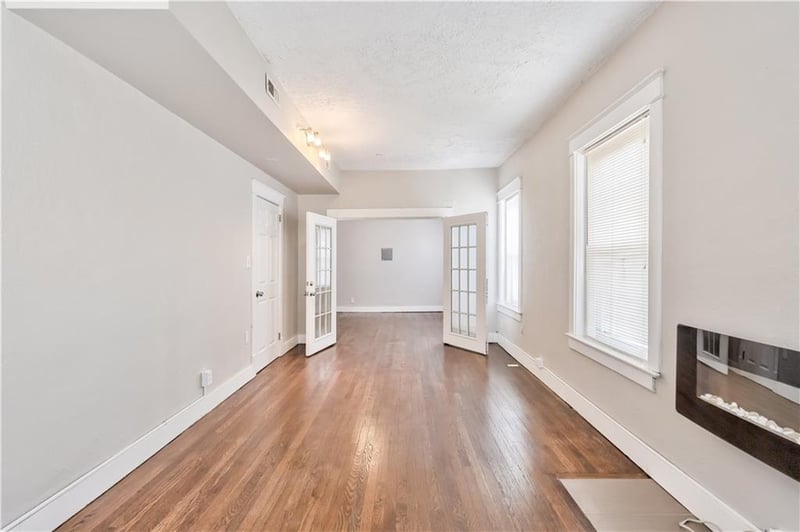 3209 St John Ave, Kansas City, MO 64123
