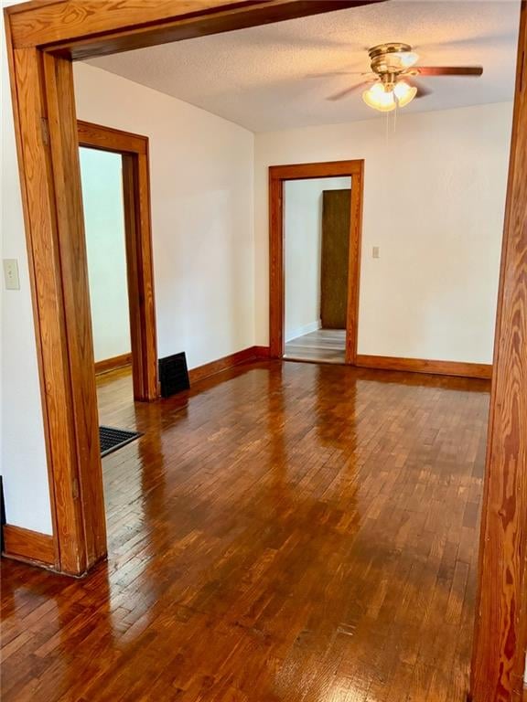 414 2nd St, Odessa, MO 64076