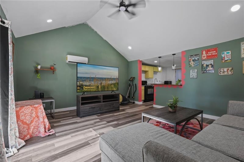 404 Washington St, Uniontown, KS 66779