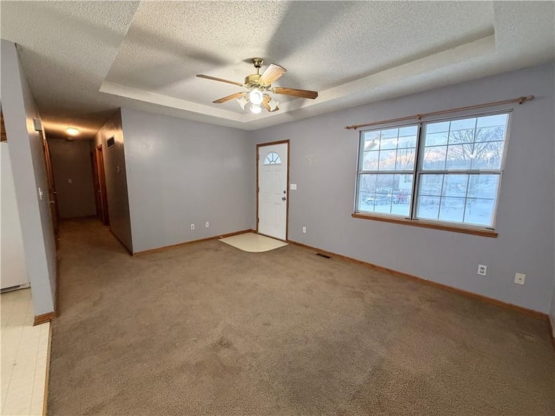73 NW 291st Rd, Centerview, MO 64019