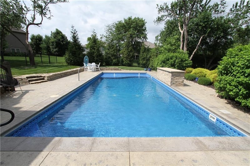 8130 Millridge St, Lenexa, KS 66220