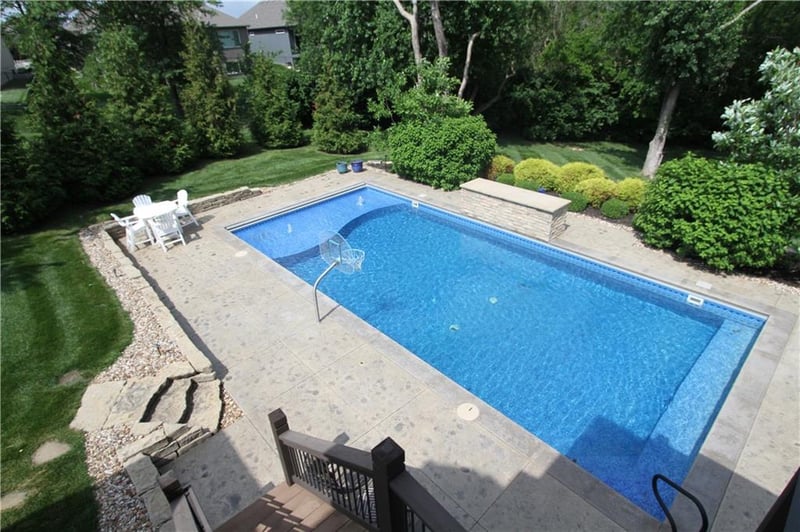 8130 Millridge St, Lenexa, KS 66220