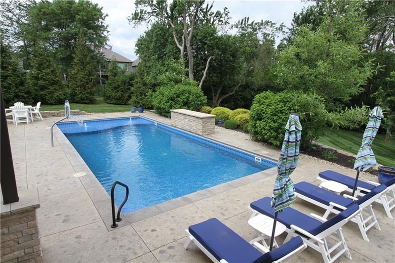 8130 Millridge St, Lenexa, KS 66220