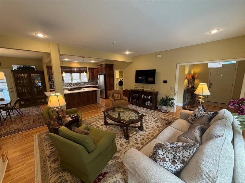 4525 Eaton St, Kansas City, KS 66103