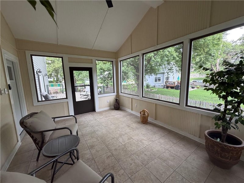 4525 Eaton St, Kansas City, KS 66103