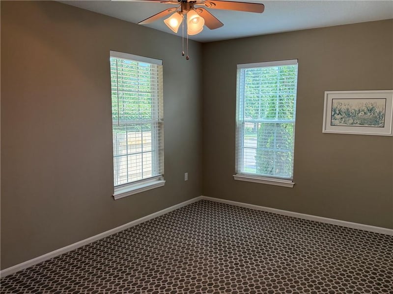 13944 Kenneth Ct, Leawood, KS 66224
