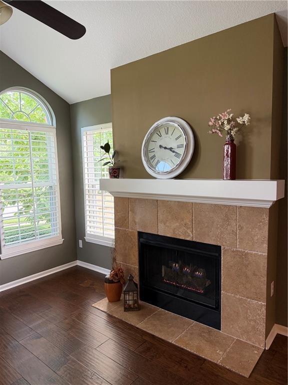 13944 Kenneth Ct, Leawood, KS 66224