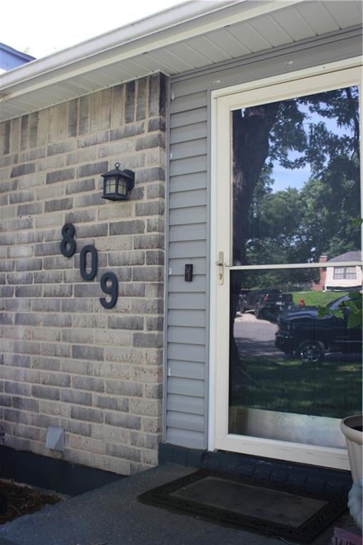809 Arlington Pl, Blue Springs, MO 64015