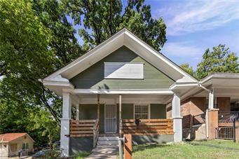 4900 23rd St, Kansas City, MO 64127