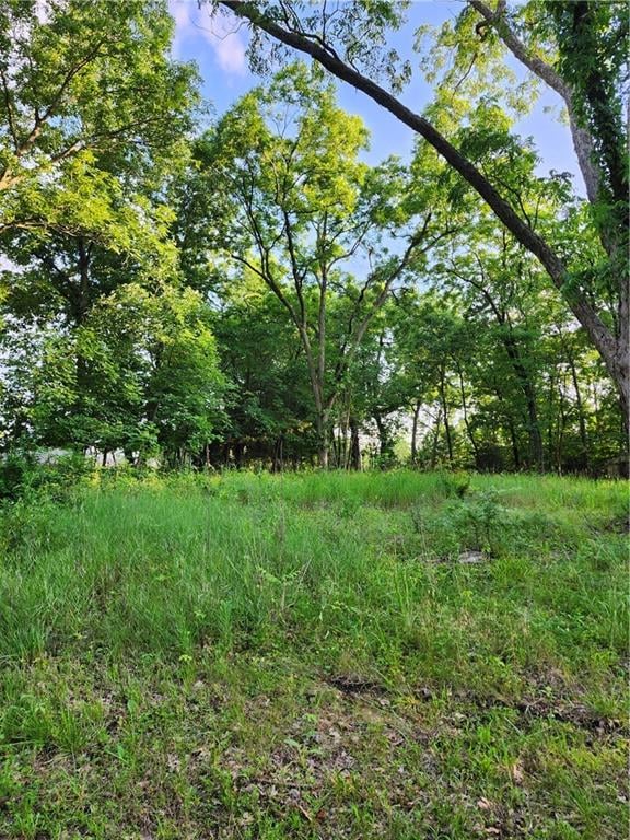 18 Sunset Cir, Linn Valley, KS 66040