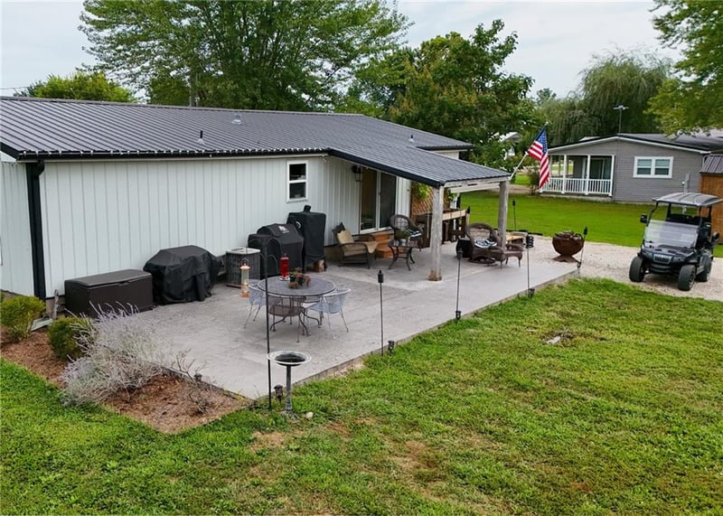 21 Buckskin Dr, Linn Valley, KS 66040