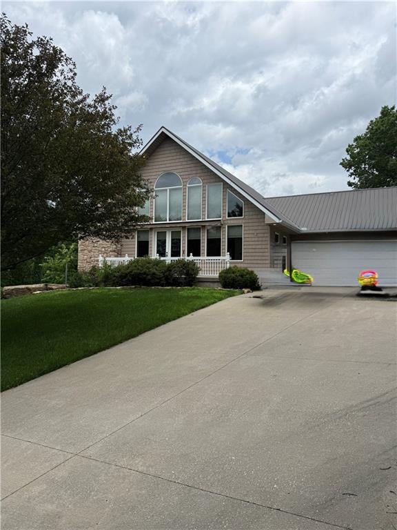 22700 Blue Mills Rd, Independence, MO 64058