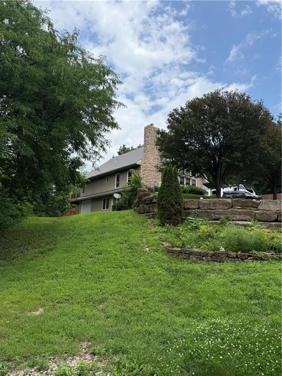 22700 Blue Mills Rd, Independence, MO 64058