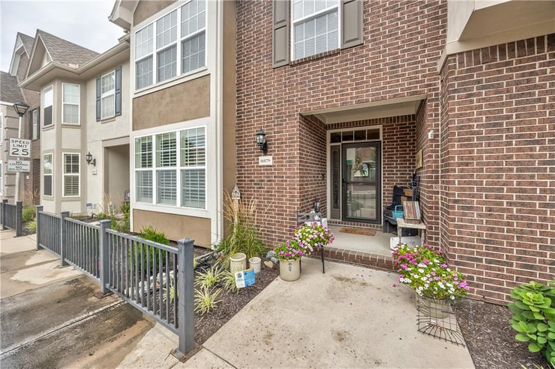 16079 Brookfield St, Olathe, KS 66062