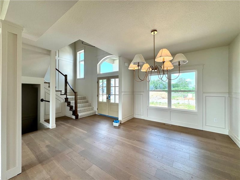 8211 90th Ter, Kansas City, MO 64153