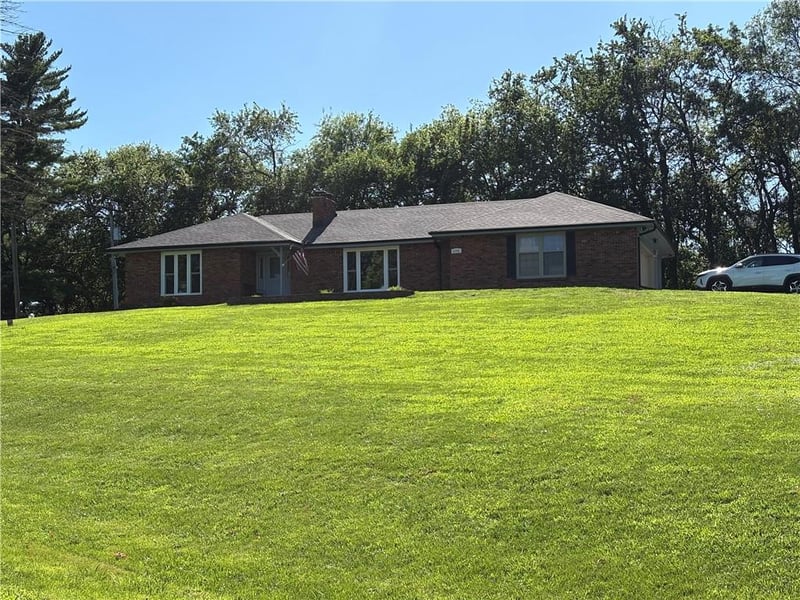 6306 Highway 169 Hw, St Joseph, MO 64507