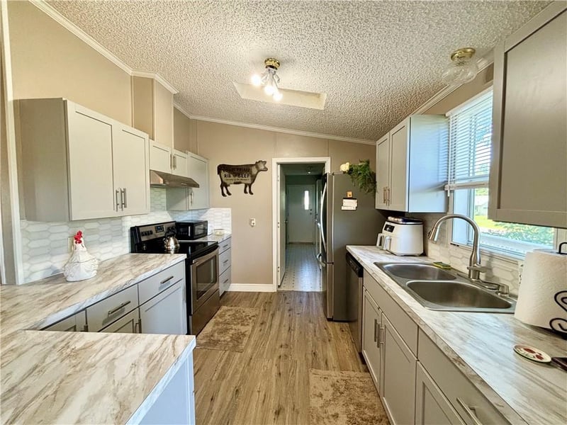 1106 Lakeshore Dr, Rushville, MO 64484